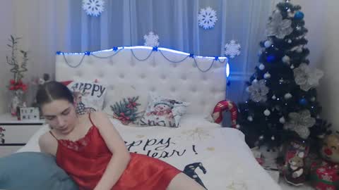 nikastarkk online show from December 27, 2024, 1:22 am