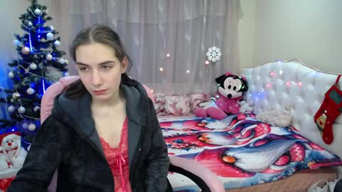 nikastarkk online show from December 29, 2024, 10:36 pm