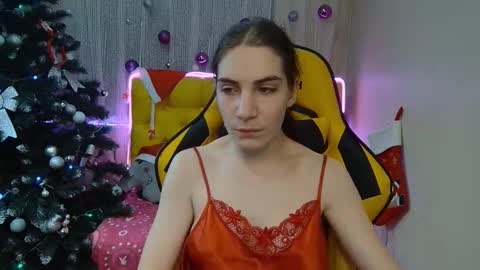 nikastarkk online show from January 4, 2025, 7:23 pm