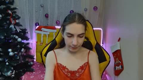 nikastarkk online show from January 12, 2025, 7:21 pm
