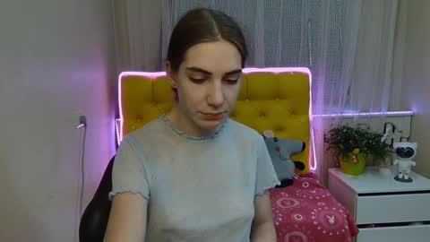 nikastarkk online show from January 27, 2025, 10:49 pm