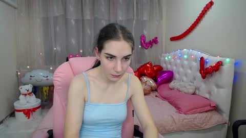nikastarkk online show from January 31, 2025, 1:33 am