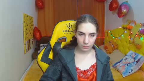 nikastarkk online show from March 5, 2025, 7:27 pm
