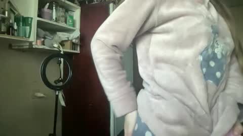 NikaXZimax online show from March 16, 2026, 7:34 am