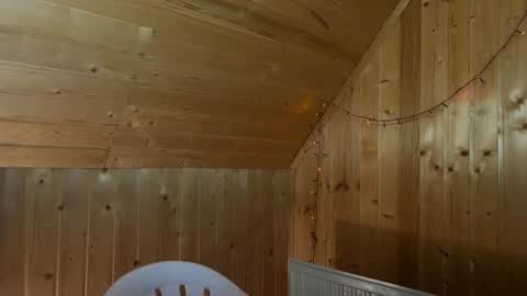 Nick online show from December 18, 2024, 6:10 am