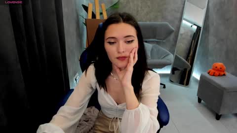 Snapshot of niki_cutes chatting on January 13, 2025, 4:07 am niki_cutes online show from January 13, 2025, 4:07 am