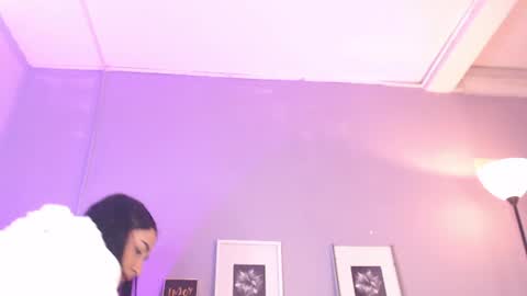 Snapshot of nikibrice chatting on June 22, 2026, 1:51 am online show from June 22, 2026, 1:51 am