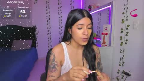 Snapshot of nikibryce_ chatting on June 12, 2026, 1:04 am Niki online show from June 12, 2026, 1:04 am