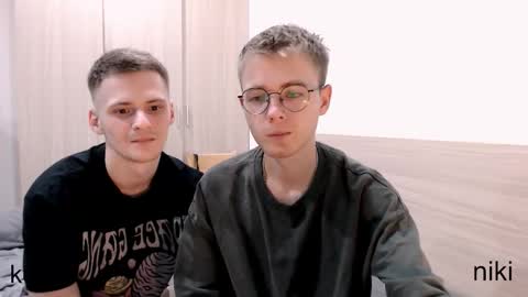 nikikerry_cum_ online show from October 26, 2025, 2:01 pm