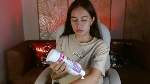Nikka  online show from September 14, 2025, 3:05 am