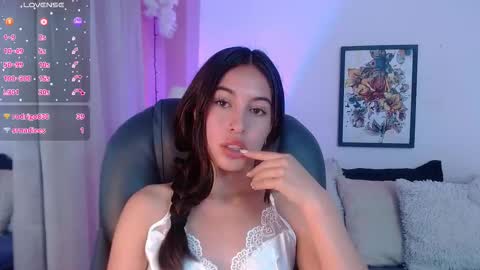 Nikka  online show from September 19, 2025, 4:03 am