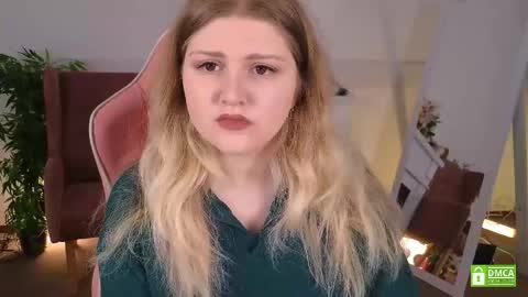 Nikki online show from April 20, 2026, 5:54 am