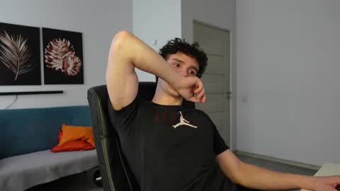 nikki online show from March 30, 2026, 1:56 pm