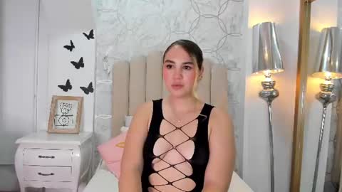 Snapshot of nikki_moon_ chatting on July 10, 2026, 7:12 am nikki_moon_ online show from July 10, 2026, 7:12 am