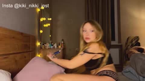 nicolette online show from November 16, 2025, 4:56 pm