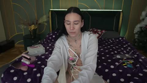 Nikki online show from December 26, 2024, 12:38 pm