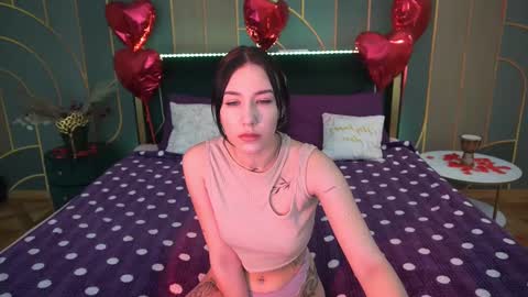Nikki online show from March 2, 2025, 1:49 pm