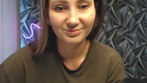 nikkikiss___ online show from May 25, 2026, 1:11 am