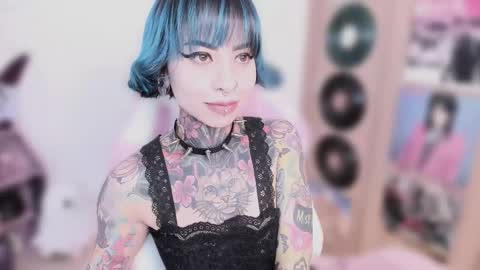 Nikki Ramone   online show from February 10, 2026, 10:30 am