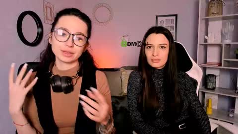 Snapshot of nikky_mikky chatting on March 12, 2025, 8:51 am Nikky online show from March 12, 2025, 8:51 am