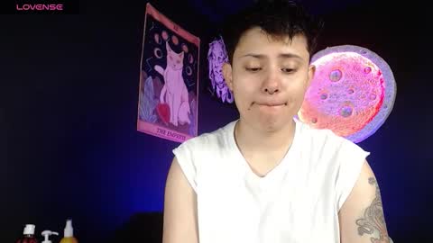 Snapshot of nikky_tomboy444 chatting on November 8, 2025, 12:49 pm Nikky online show from November 8, 2025, 12:49 pm