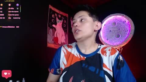 Nikky online show from April 1, 2026, 1:41 pm