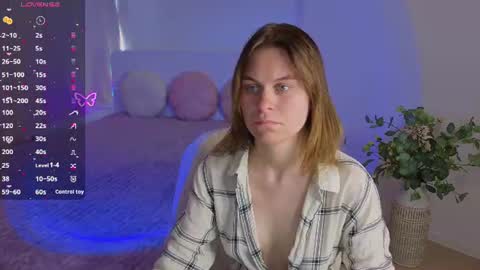 Snapshot of nikkyy_reed chatting on July 6, 2026, 5:59 am Nikky online show from July 6, 2026, 5:59 am