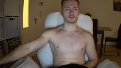 niklas_g online show from February 3, 2026, 6:02 pm