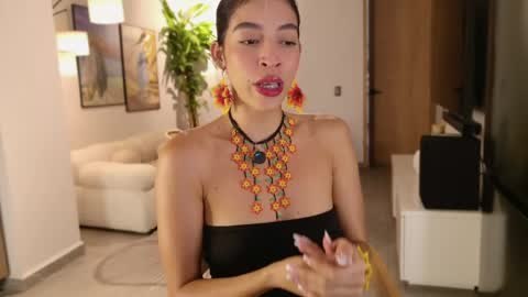 Nicole cam online show from May 23, 2026, 9:19 pm