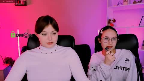 Little Niko  Help me reach my goals online show from December 15, 2025, 8:02 pm