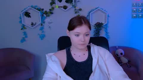 Snapshot of nikol_kitt chatting on June 23, 2026, 7:01 pm Little Niko Help me reach my goals online show from June 23, 2026, 7:01 pm