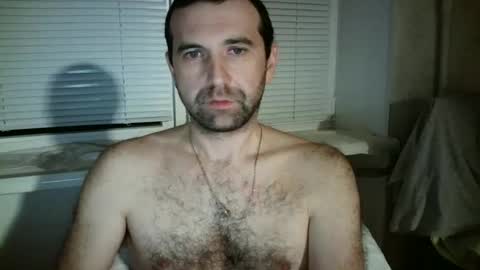 nikolas_vaz online show from December 3, 2024, 10:18 pm