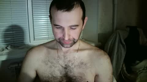 nikolas_vaz online show from February 17, 2025, 10:47 pm