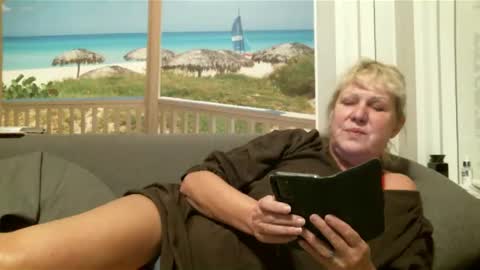 Nikole1 online show from February 12, 2025, 5:48 pm