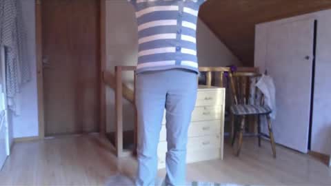 Nikole1 online show from November 17, 2025, 11:38 am