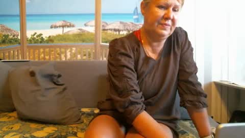 Nikole1 online show from April 1, 2026, 11:00 am