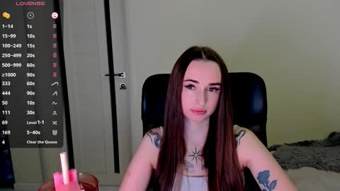      online show from November 30, 2025, 2:48 am