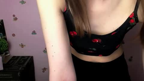 Snapshot of nikolleta_m chatting on January 10, 2026, 8:54 pm Nikolleta online show from January 10, 2026, 8:54 pm