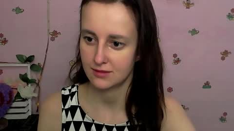 Snapshot of nikolleta_m chatting on February 20, 2026, 9:43 am Nikolleta online show from February 20, 2026, 9:43 am