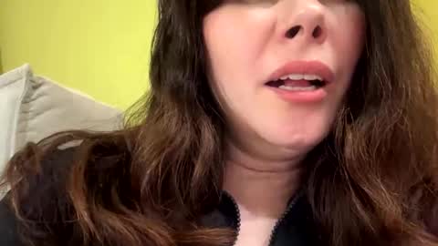 Nikol online show from March 11, 2026, 9:32 pm