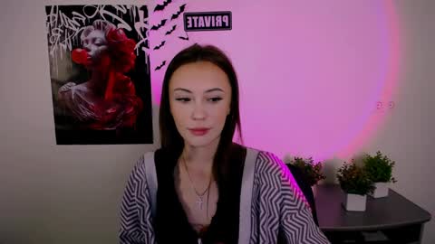 nikonara_ online show from February 16, 2025, 3:05 pm