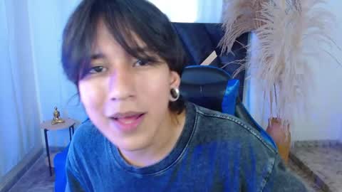 Niko online show from April 9, 2026, 3:17 pm