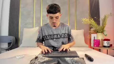 Snapshot of nikostone chatting on July 15, 2026, 5:12 am Niko Stone online show from July 15, 2026, 5:12 am