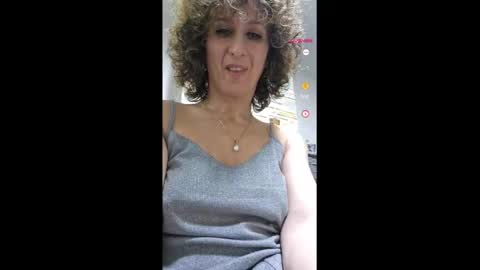 Snapshot of nikpassion123 chatting on January 21, 2025, 2:37 pm nikol online show from January 21, 2025, 2:37 pm