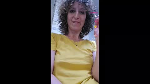 Snapshot of nikpassion123 chatting on February 8, 2025, 1:44 pm nikol online show from February 8, 2025, 1:44 pm