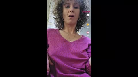 Snapshot of nikpassion123 chatting on February 25, 2025, 12:34 pm nikol online show from February 25, 2025, 12:34 pm