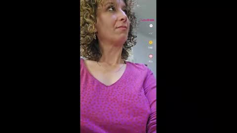 Snapshot of nikpassion123 chatting on March 5, 2025, 8:32 am nikol online show from March 5, 2025, 8:32 am