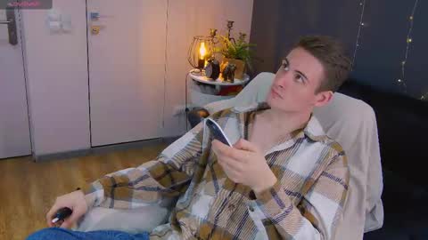Nick online show from March 11, 2025, 8:53 pm