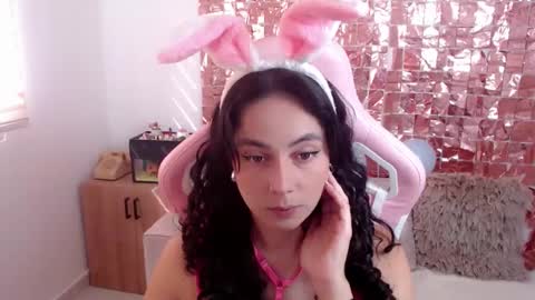 niky_blue online show from October 8, 2025, 1:09 pm
