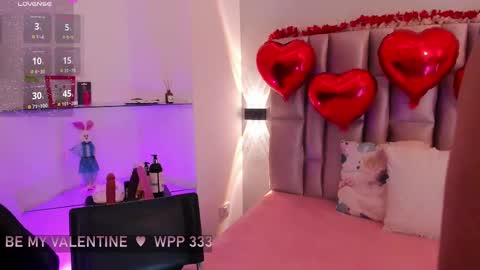 Niky Brooks online show from February 11, 2025, 1:41 pm